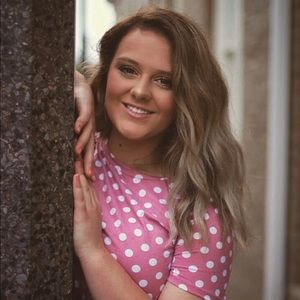 Meet your Posher, Abby